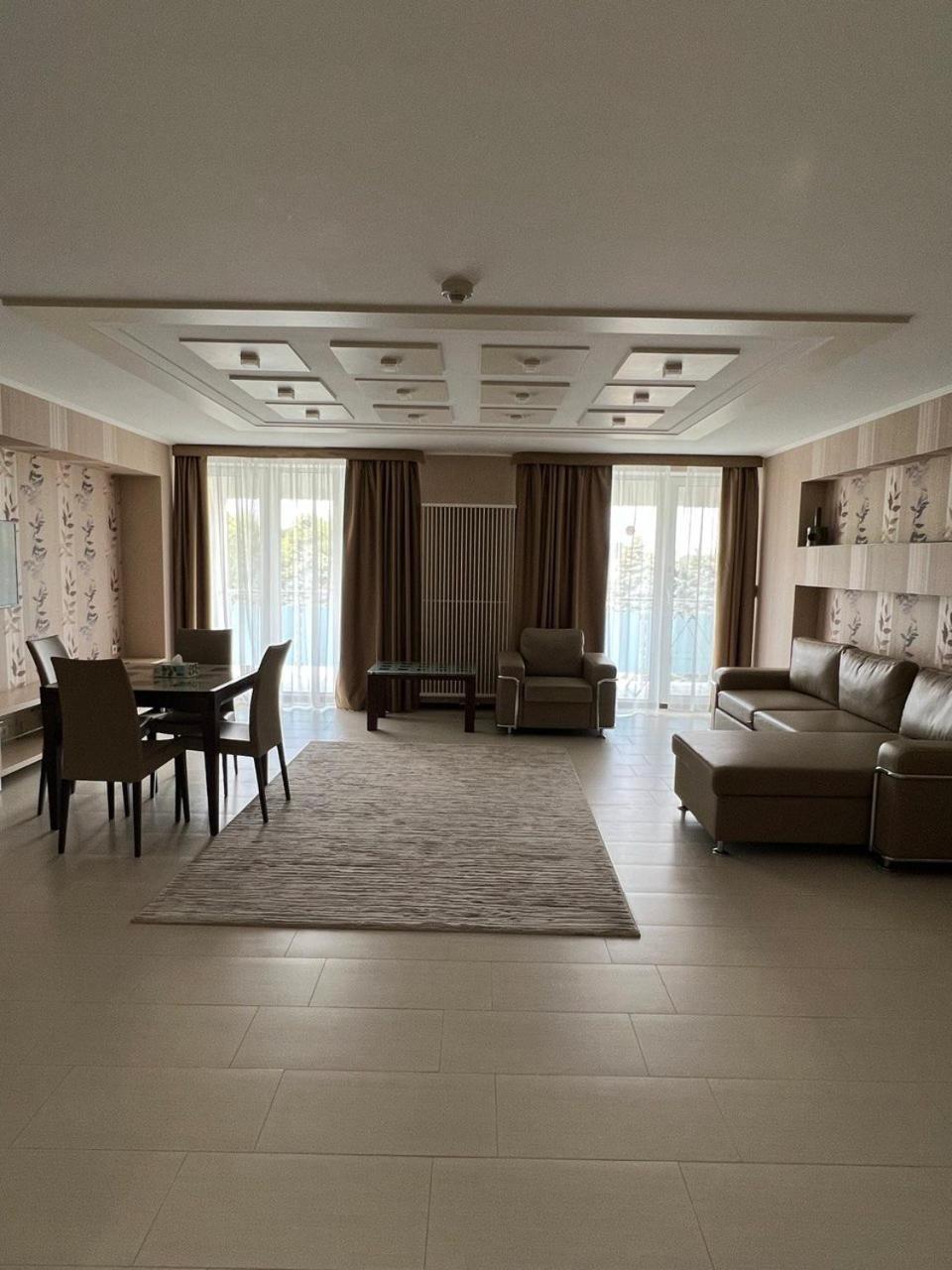 Burlach'ya Balka Grand-Marine Hotel & Spa מראה חיצוני תמונה