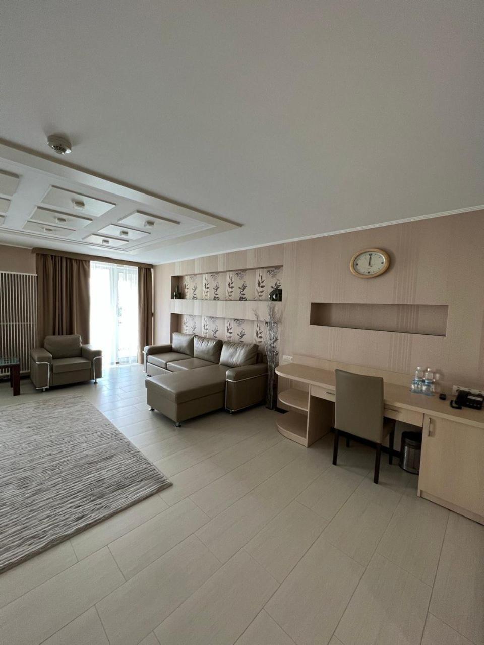 Burlach'ya Balka Grand-Marine Hotel & Spa מראה חיצוני תמונה