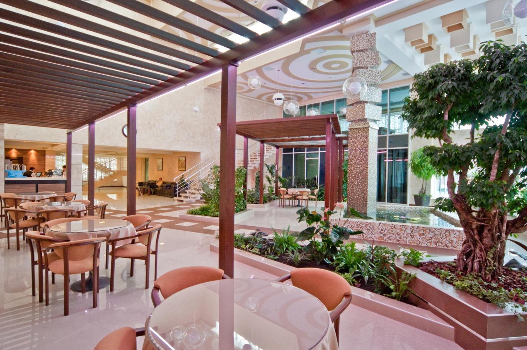 Burlach'ya Balka Grand-Marine Hotel & Spa מראה חיצוני תמונה